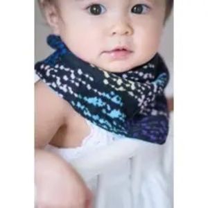 Reversible Kerchief Bibs 2 Pack - Posies